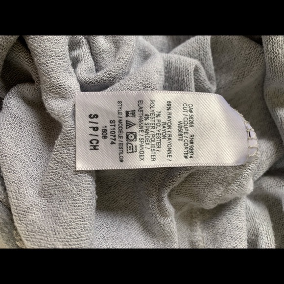 EUC woman’s Splendid sweatshirt with intentionally distressed polka dots. Small. - Picture 5 of 5